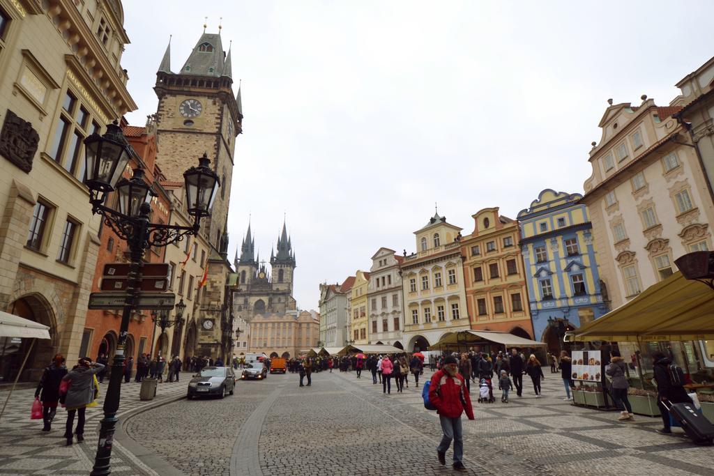 Cozy Flat By The Astronomical Clock Apartment Прага Екстериор снимка